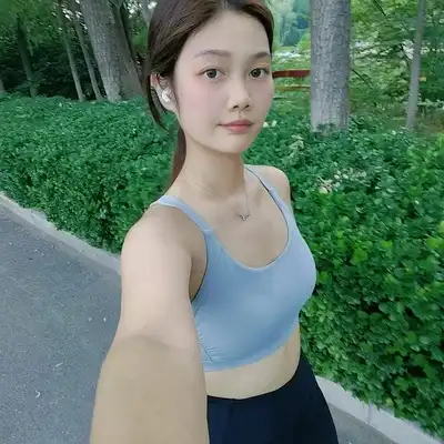 任雅